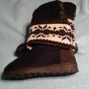 Muk Luk  fold over winter  boots size 7